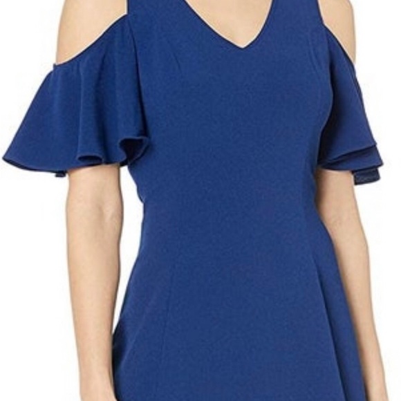 NEW Lark & Ro Cold Shoulder Ruffle Crepe Dress Navy Blue Size Medium - Picture 2 of 8